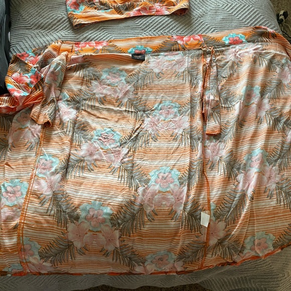 Cute two piece set - Picture 4 of 5